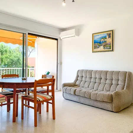 Apartment Plage Ilette Vue Mer Avec Parking Antibes